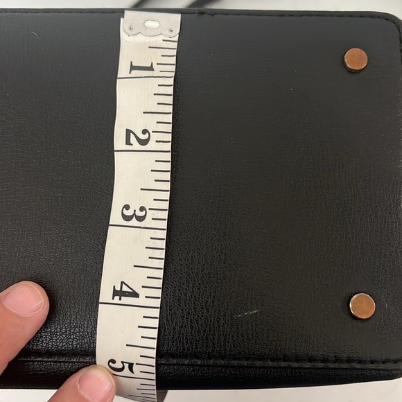 Kate Spade New York Adel Black Leather Tote Shoulder Bag Purse Zip Top - Picture 16 of 16